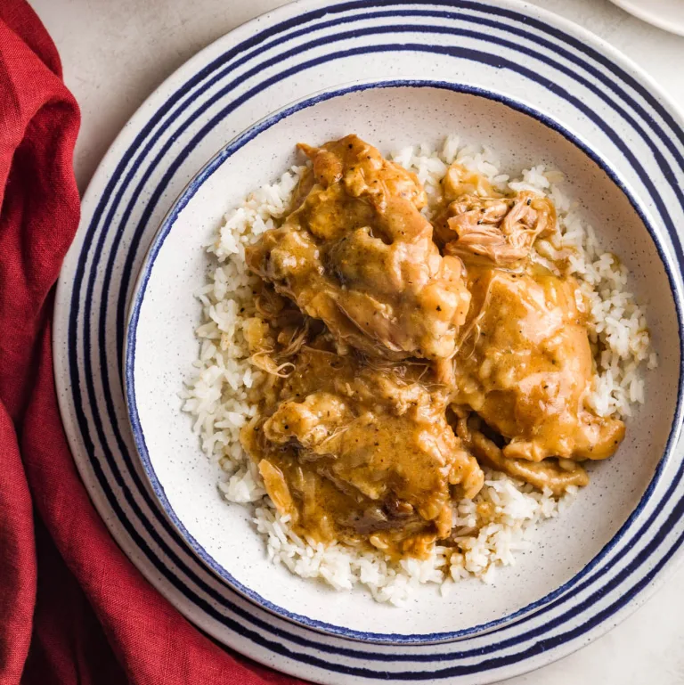 Smothered Chicken and Rice Recipe